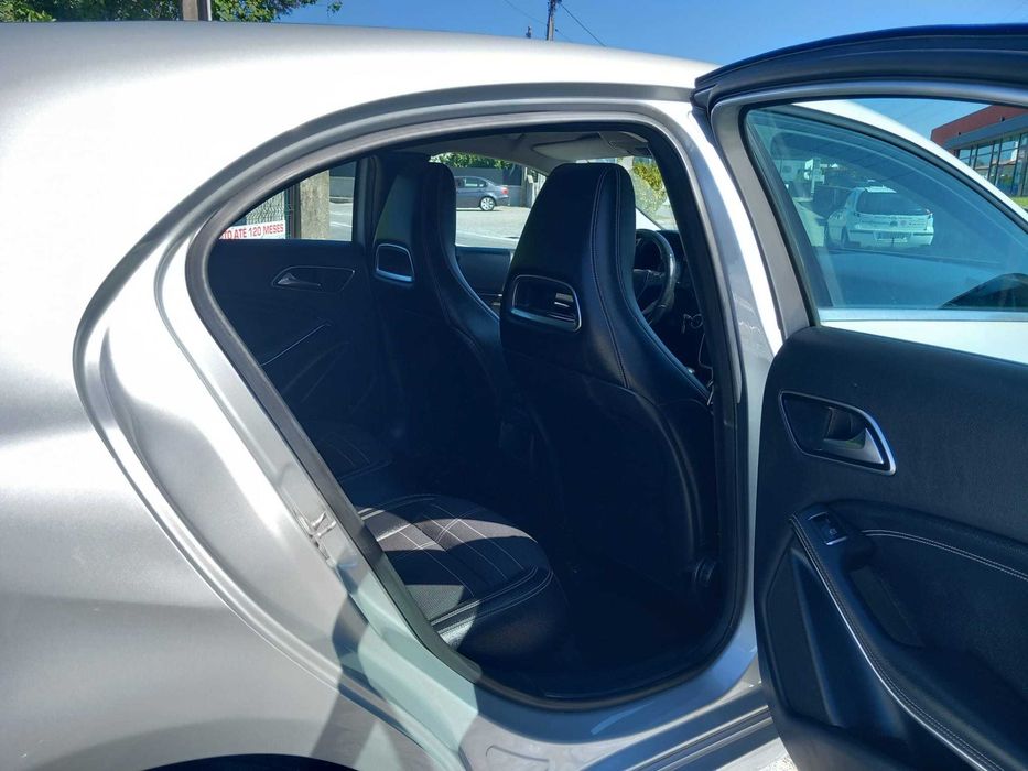 MERCEDES-BENZ A200 CDI URBAN 2013
