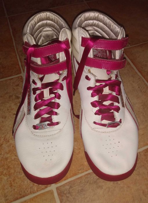 Buty REEBOK rozmiar 39, wkładka 25,5 cm