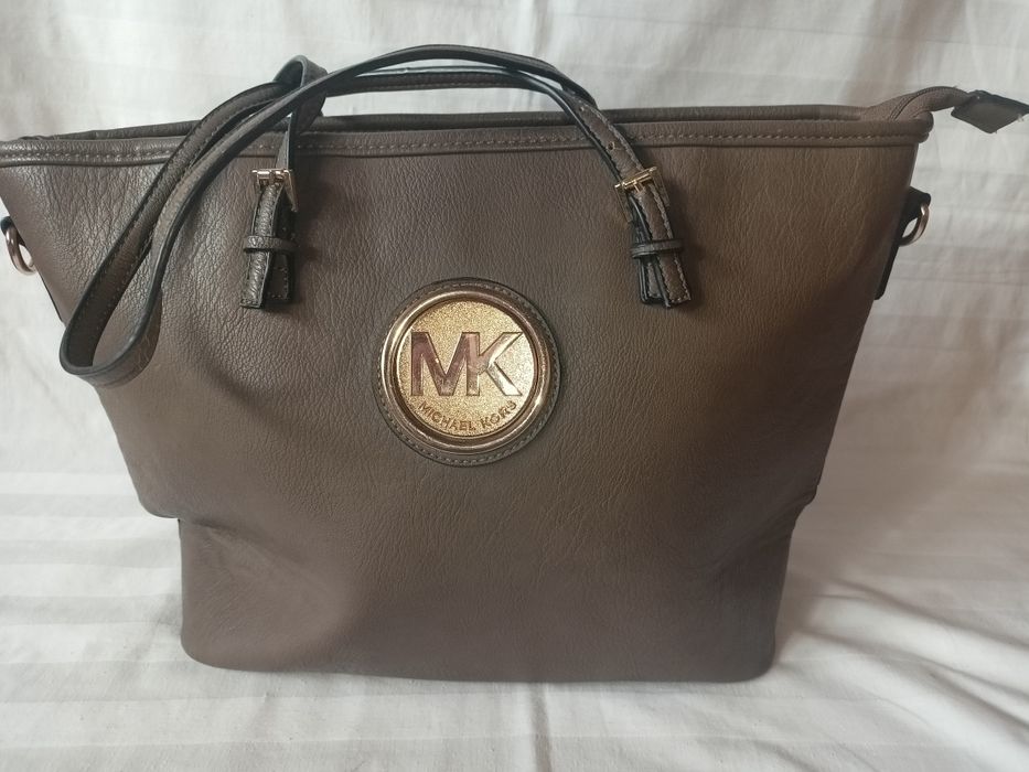 Michael Kors  29x 46- stan bdb