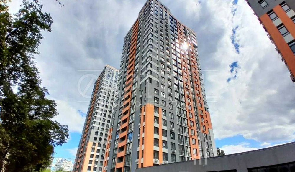 Оренда 2к. Квартира / Бережанська, Куренівка, Київ.Дуже тепла квартира