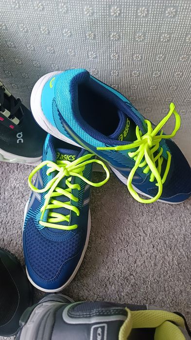 Женские, мужские кросовки Asics, Solomon,  On Cloudmonster Hyper