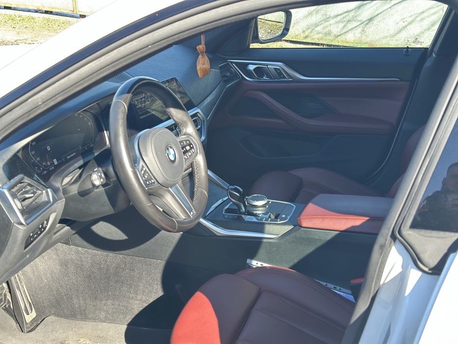 BMW M440I 2021року