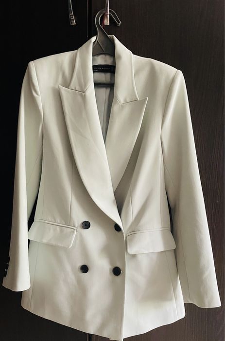 Піджак жіночій