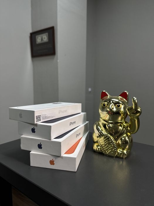 iPhone 17 Pro 256/512/1TB/2TB Deep Blue/Cosmic Orange/Silver