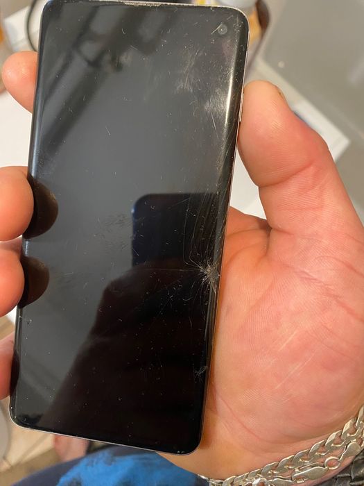 Samsung s10 8/128