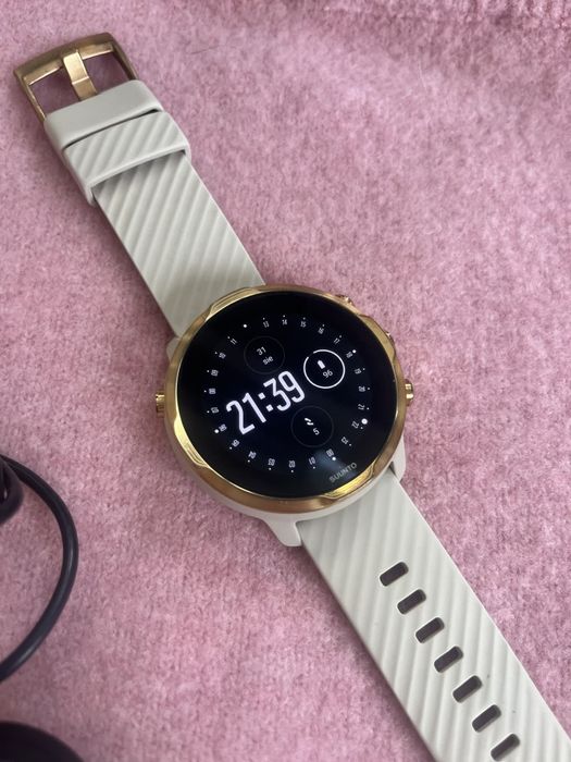 Sprzedam fajny smartwatch Sunto 7