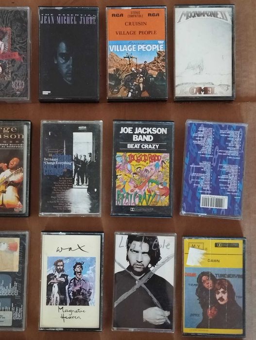 Várias Cassetes Antigas Internacionais #C04L02