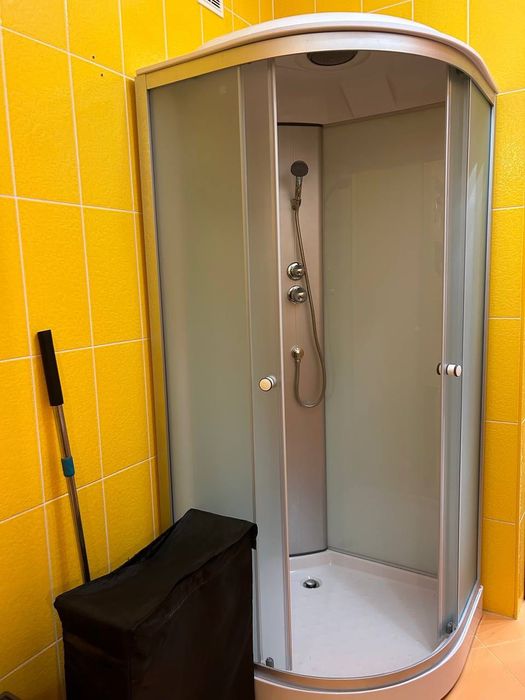 Оренда будинку Зимна Вода 4 кімнати, резервне живлення