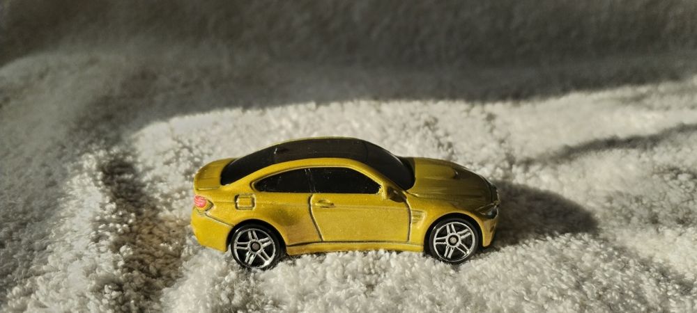 Hot wheels bmw M 4