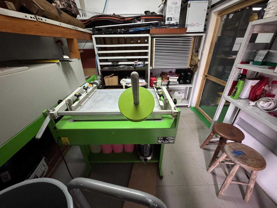 Máquina de serigrafia Manual de 70cm x 55cm com Vacuo