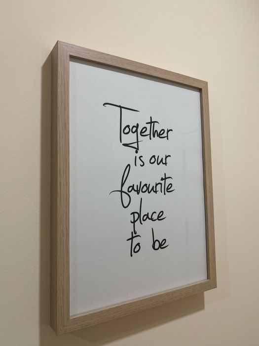 Conjunto de molduras com posters