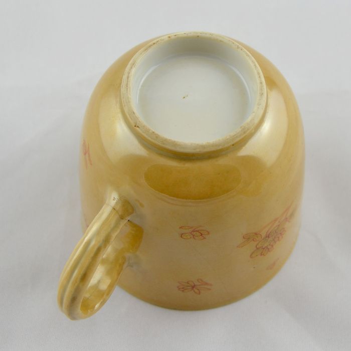 Rara Chávena de café, dourados e “rouge de fer” – séc. XVIII -Qianlong