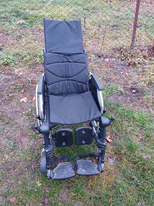 Wózek inwalidzki Vermeiren V300 30 stopni  stan bardzo dobry
