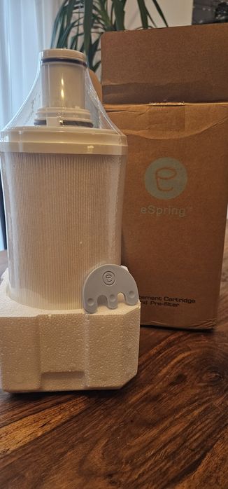 Wymienny wkład / filtr do wody z lampą UV eSpring firmy Amway
Wymienny