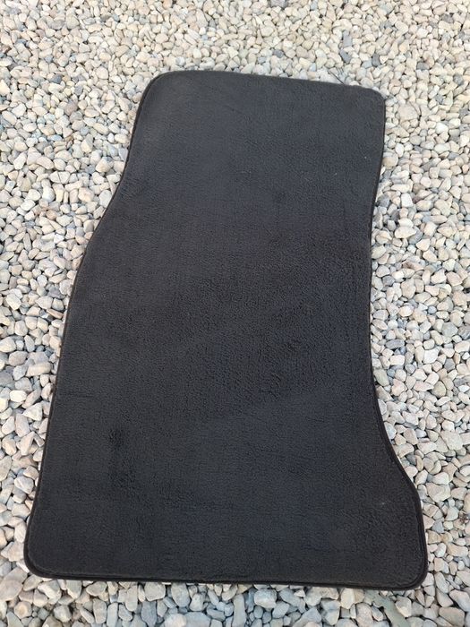 Dywaniki BMW E60 E61 Anglik Czarne Komplet