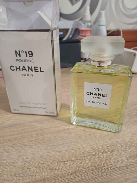 chanel 19 - купити парфумерію - Ціна на OLX.ua