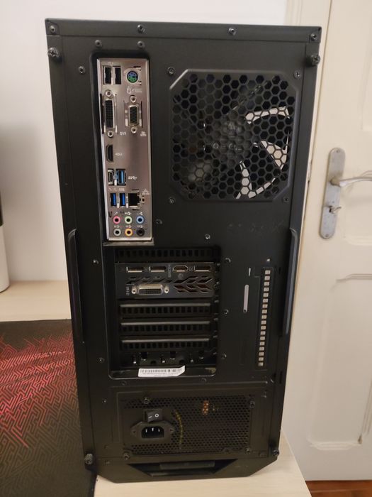 PC Gaming - Ryzen 5 1600 - GTX 1060 - 1T + 120GB SSD - 8GB DDR4