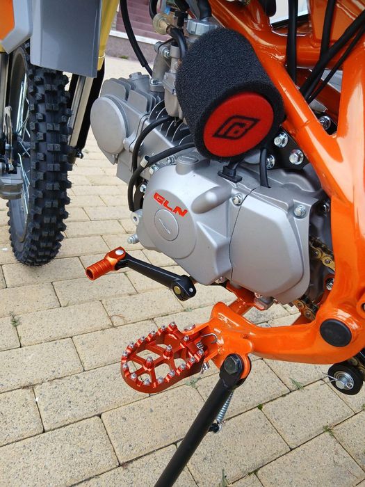 Пітбайк 150 GLN.  Питбайк 150 кубов GLN