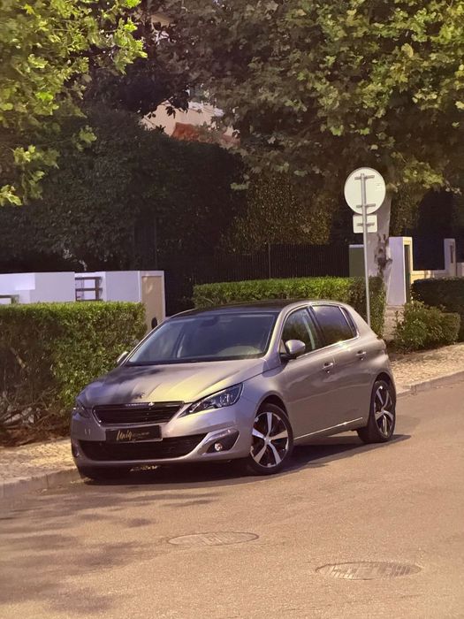 Peugeot 308 1.6 BlueHDi Allure J17