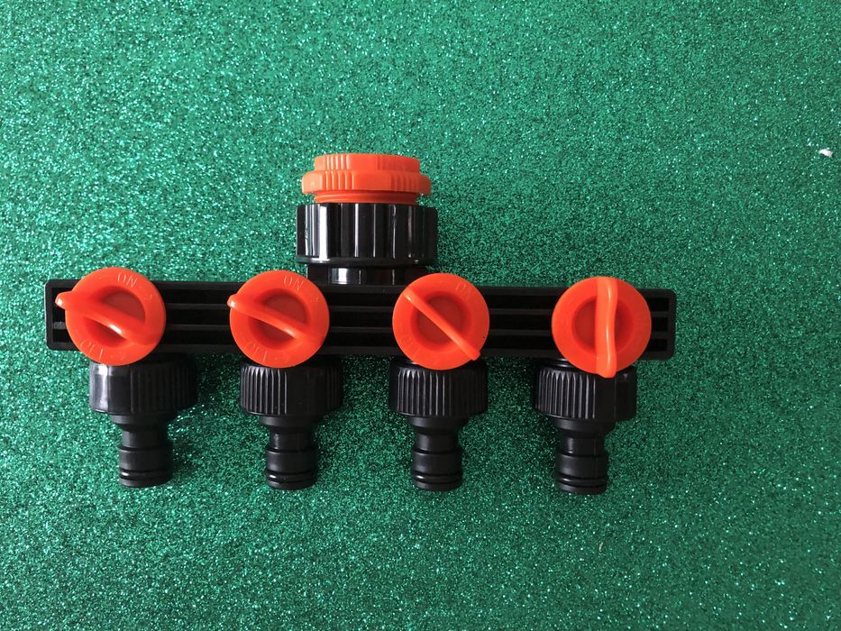 Adaptador com 4 saidas para sistema de rega