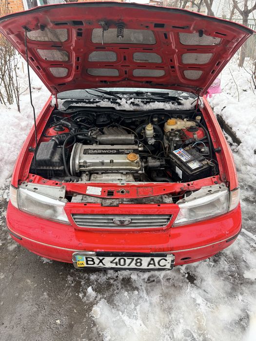 Део Нексія Хечбек