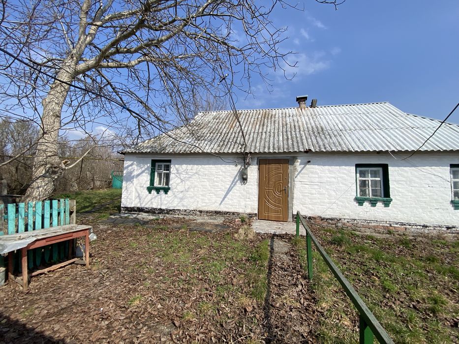 Продаж будинку с Фурси