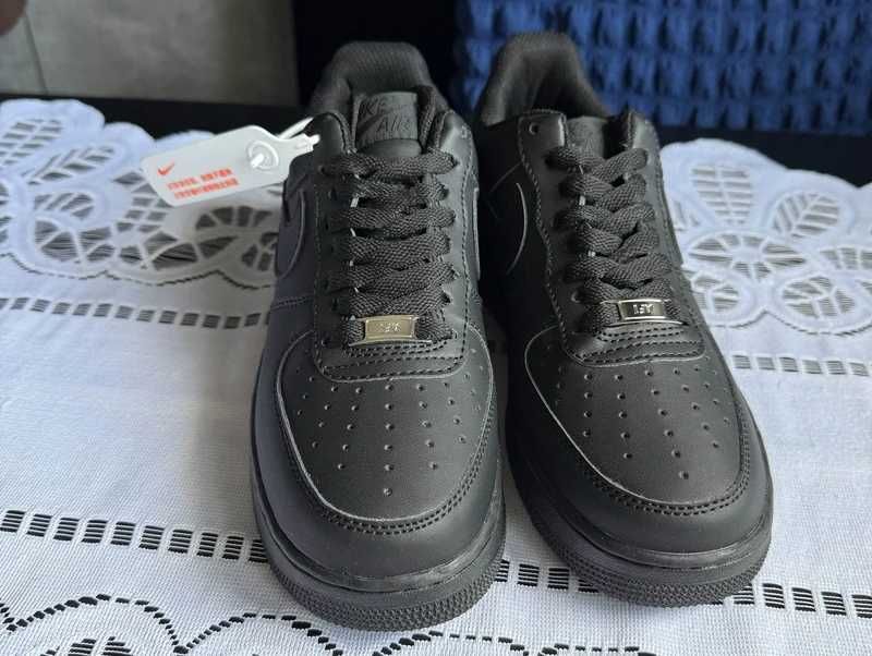 Butymęskie_Nike_Air_Force_1_Low_07_Czarny R. 41