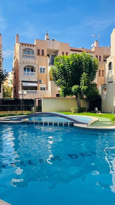 Квартира в Іспанії з спальньою біля моря в оренду