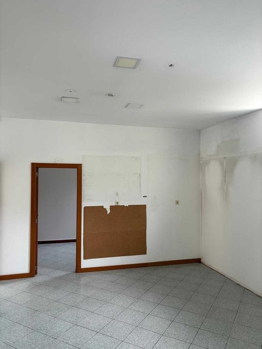 Espaço para comércio/serviços
