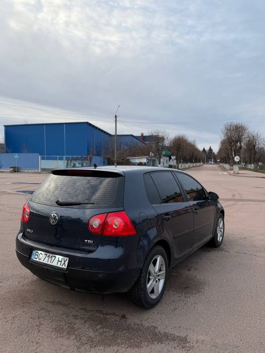 Продам Гольф 5 1.9тді