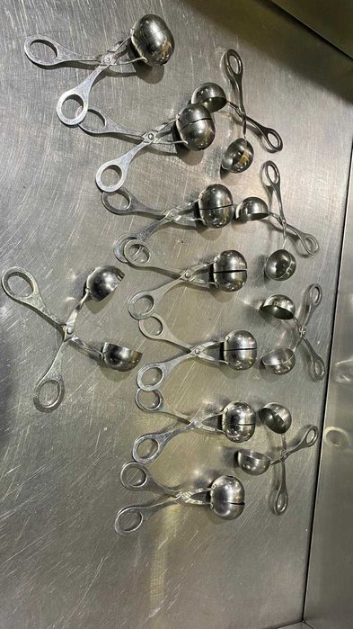 Modelador de almôndegas / ou pinça para almôndegas em inox