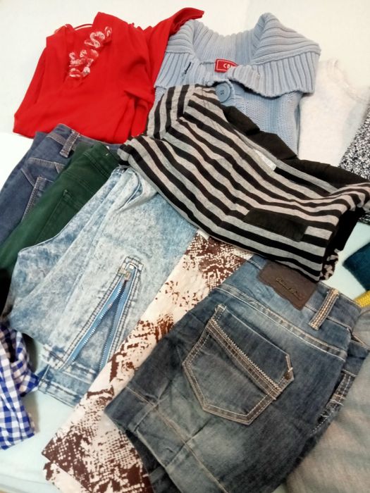 Mega paka ubrań młodzieżowo damskich.