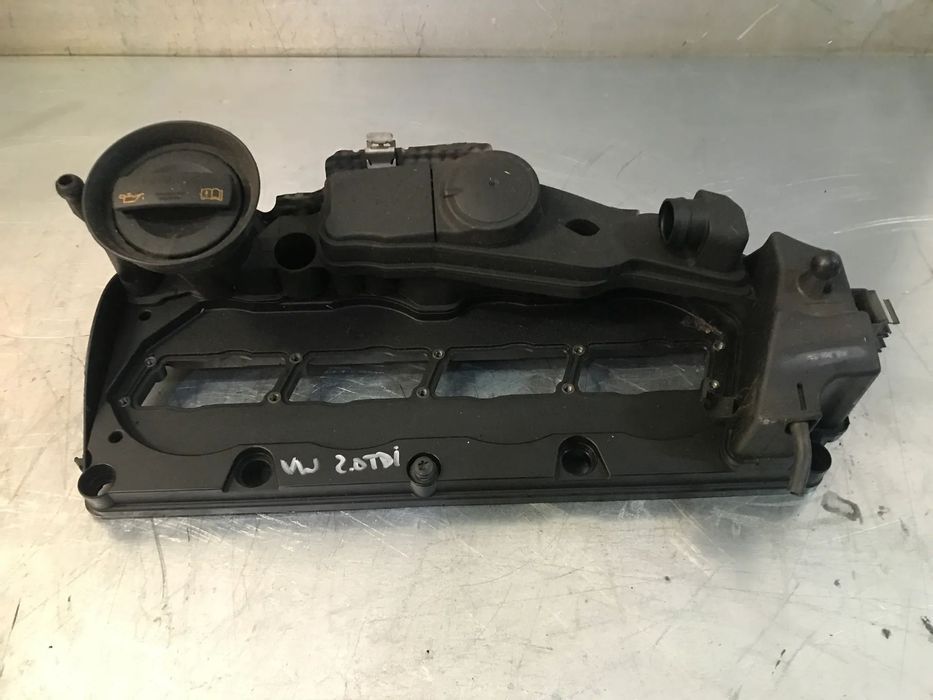 TAMPA DAS VALVULAS VOLKSWAGEN GOLF VI / TIGUAN / PASSAT 2.0TDI