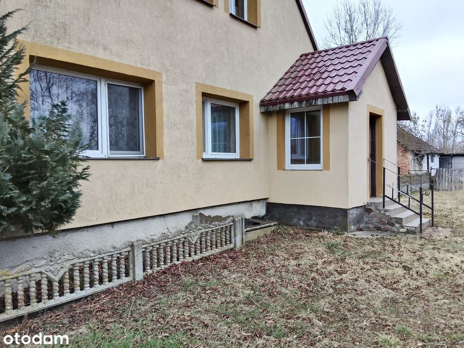 Sprzedam pół domu z dużą działką
