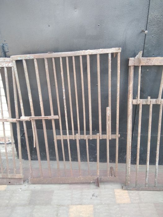 Вольєр для собаки  або Оградка на свинарник, клітка , клітка для свине