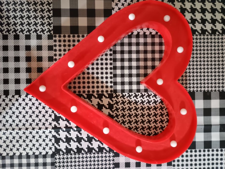 Serce dekoracyjne lampka