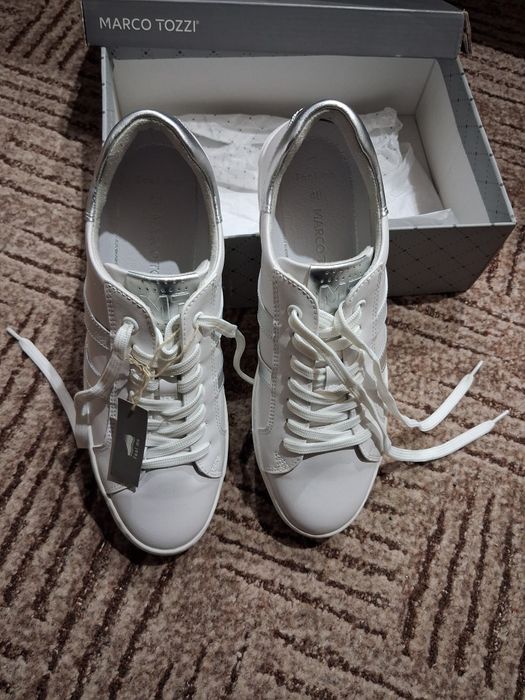 Жіночі кросівки Marko Tozzi