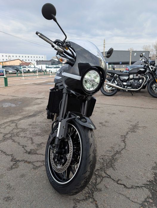 Мотоцикл Kawasaki Z 900 RS Cafe ABS TCS MoToBaZa