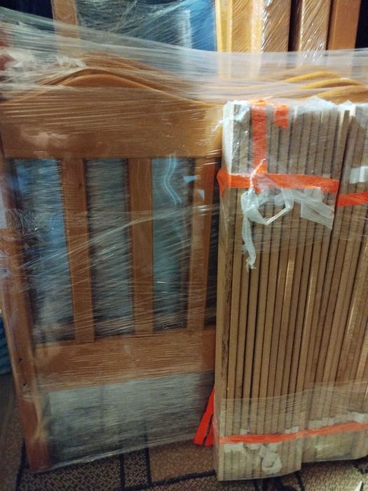 Ліжко двоярусне.