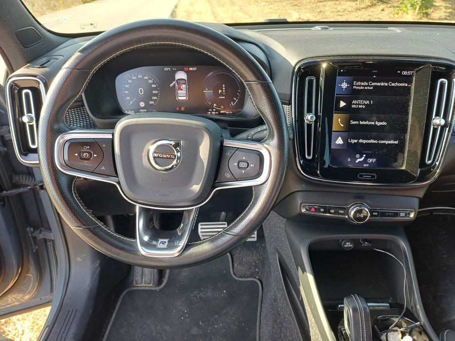 Volvo XC 40 — fotografia 4