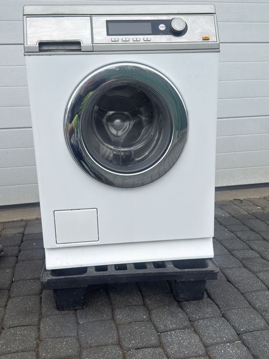 Pralnica  Pralka  Profesionalna  Przemyslowa     Seria Lttle Giants Miele Pw6065   400V-230V