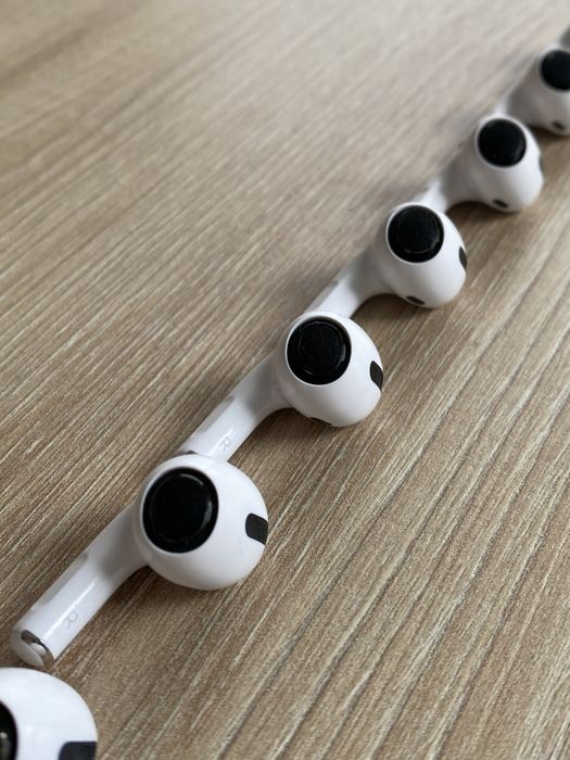 Prawa Słuchawka AirPods Pro A2083 A2084 A2190 Привий навушник Pro 1
