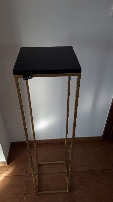 konsola do wystroju wnętrz