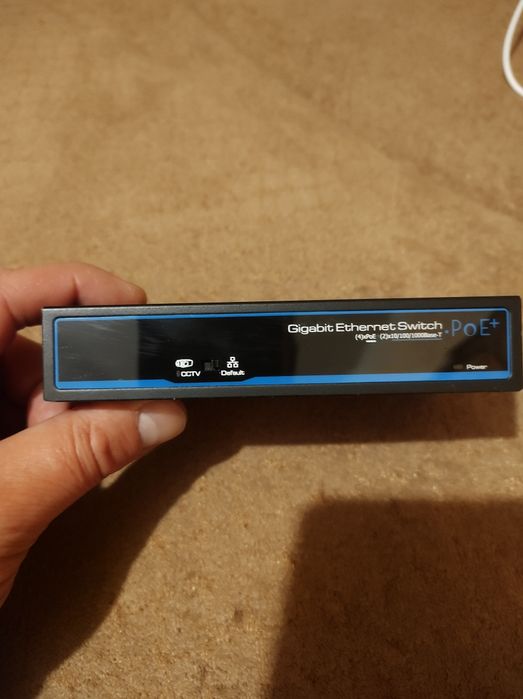 Комутатор гігабітний DE-GSW04-TP60  4POE
