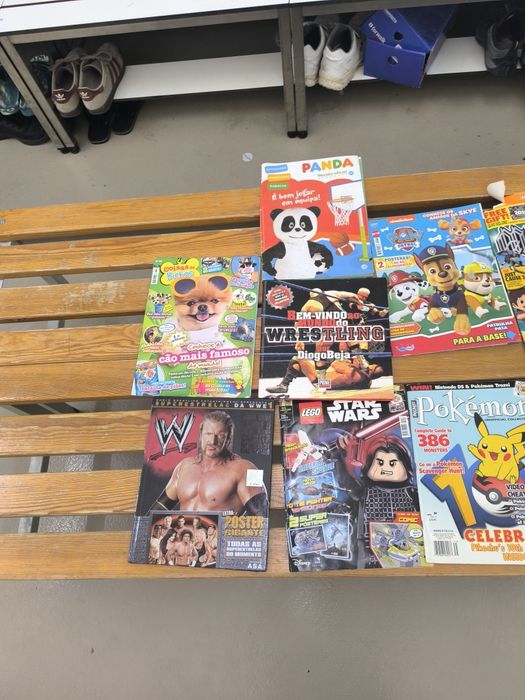 Cadernetas lote 12 € Panini Fome de Vencer Sporting/ Benfica / marvel