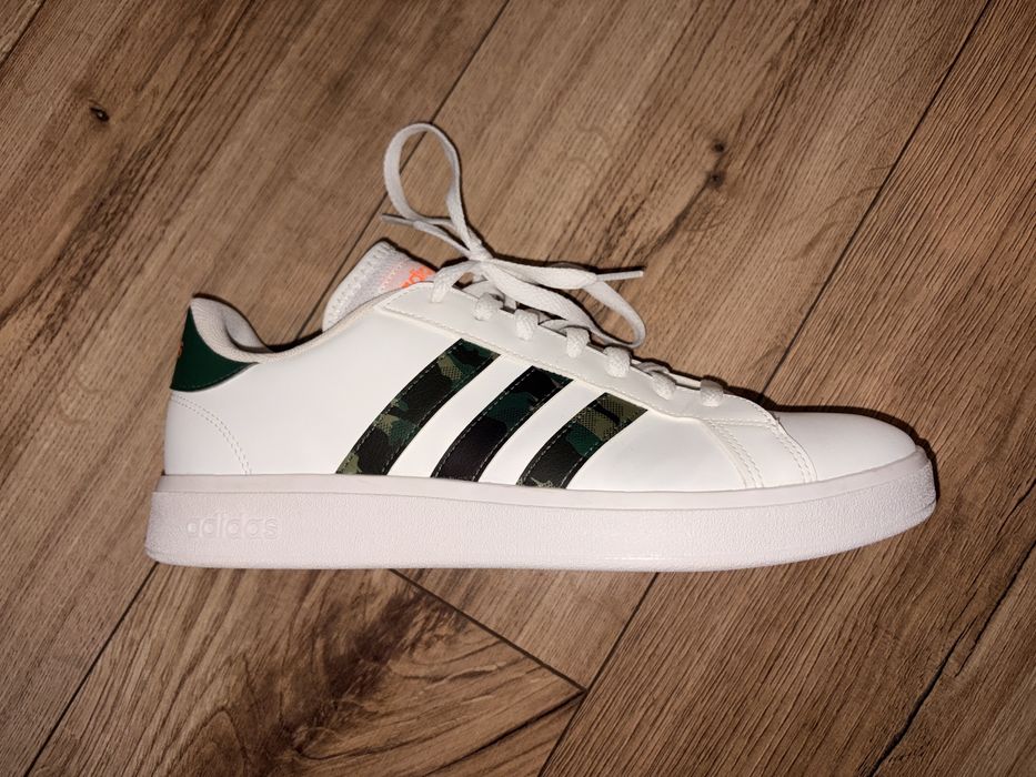 Adidas Grand Court Base rozm. 43