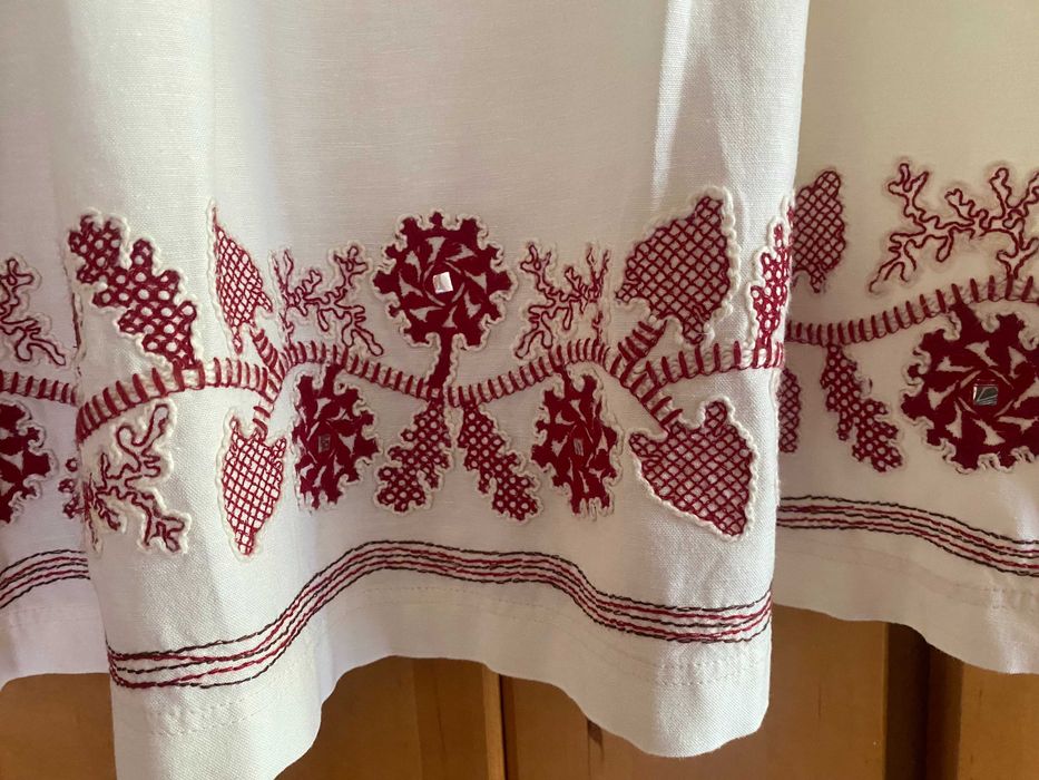 Piękna nowa haftowana bluzka Zara S