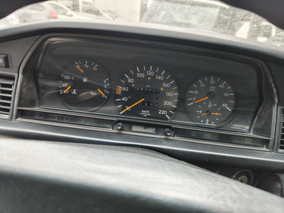 Mercedes 190 d. 2500 td foto 5