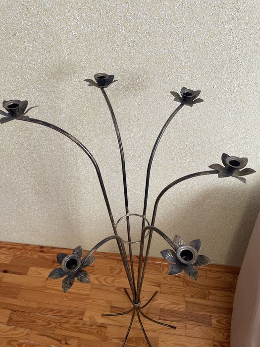 Świecznik mosiężny