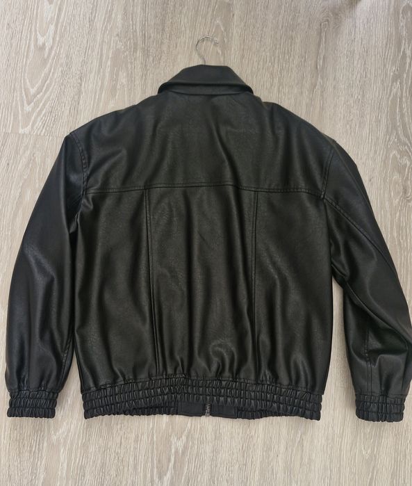 Шкіряна куртка PULL&BEAR